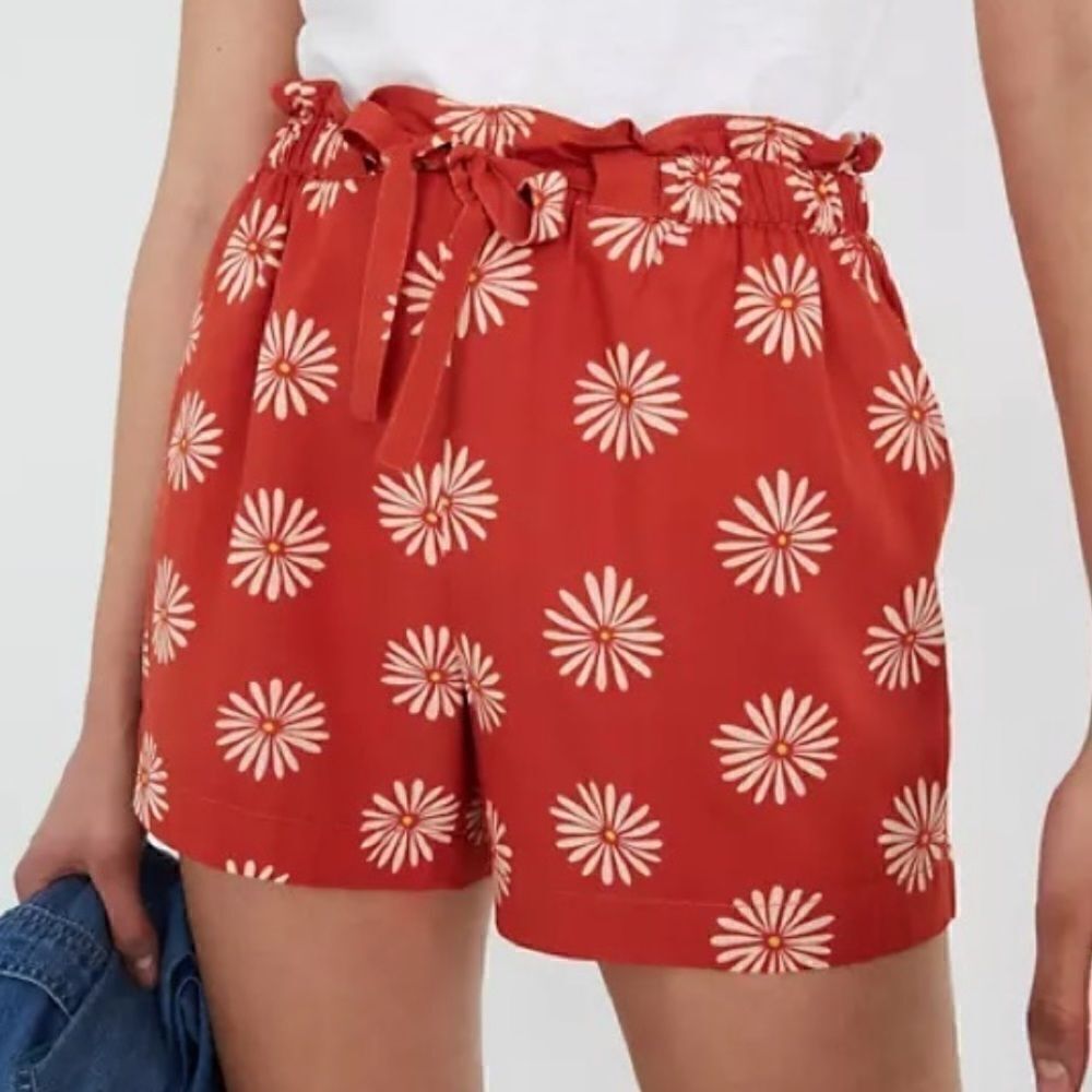 Madewell Drapey Pull-On Shorts in Daisy Daydream XXS